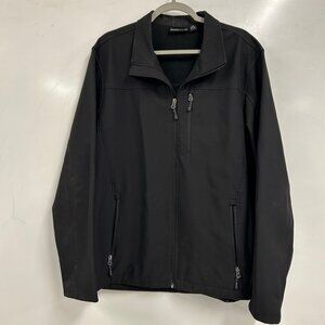 0382 Swiss Tech Black Softshell Jacket Men’s Large | Lightweight Zip-Up Outdoor
